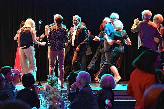 Tanz, Begegnung und Pflege von Freundschaften standen im Mittelpunkt der Veranstaltung Kiroli Dance Night, zu der die drei Service-Clubs ...