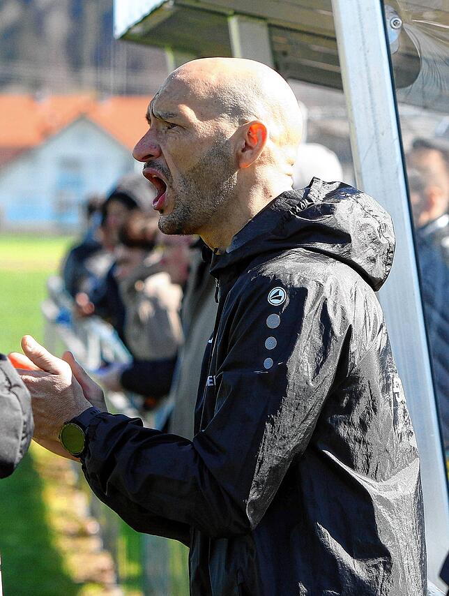 Bild 23: SV Denkingen besiegt FV Walbertsweiler-Rengetsweiler 3:1. Wir waren mit der Kamera dabei!