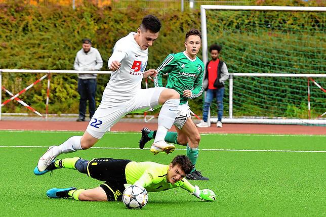 Bild 36: FC Erzingen gewinnt das Spitzenspiel mit 5:3 beim FC Zell &ndash; und wir haben Bilder!