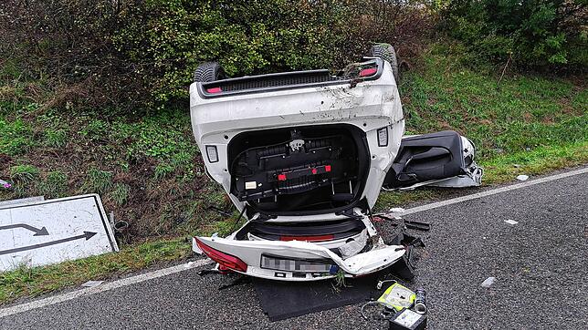 Am 8. Oktober ist erneut ein schwerer Unfall auf der Schwenninger Steig passiert, drei Menschen sind schwer verletzt worden. Jetzt ...