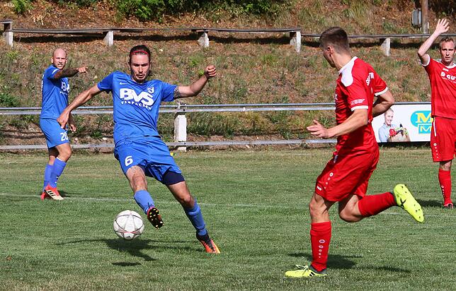 Bild 7: FC Erzingen wird Favoritenrolle beim SV Gurtweil gerecht &ndash; und wir haben Bilder!