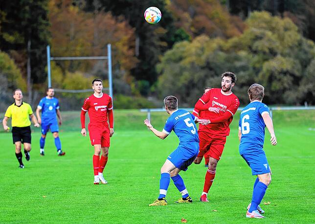 Bild 15: Die besten Bilder vom Bezirksliga-Spitzenspiel zwischen Möhringen und Tennenbronn