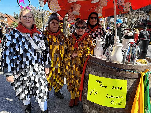 Bild 14: Närrisches Treiben beim fröhlichen Fasnetsmarkt 2025