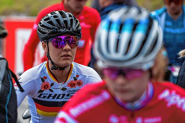 Bild 8: Mountainbikerin Finja Lipp fuhr Weltcup in Lenzerheide und wir haben Impressionen vom Rennen