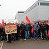 Zum insgesamt vierten Streik hatte die IG Metall am Montag in dieser Woche aufgerufen. In Pfullendorf kämpften die Beschäftigten der ...