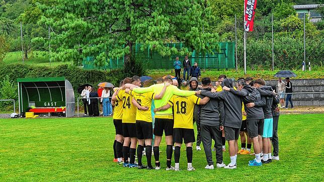 Der FC Öhningen-Gaienhofen ist als einzige Bezirksligamannschaft noch ohne Punktverlust. Er besiegte Gastgeber FC Bodman-Ludwigshafen ...