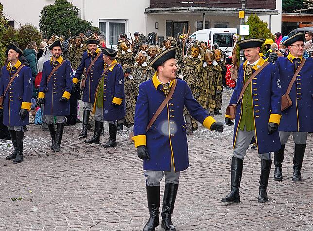 Bild 23: 111 Jahre Narrenzunft Eule in Hagnau (Teil 1)