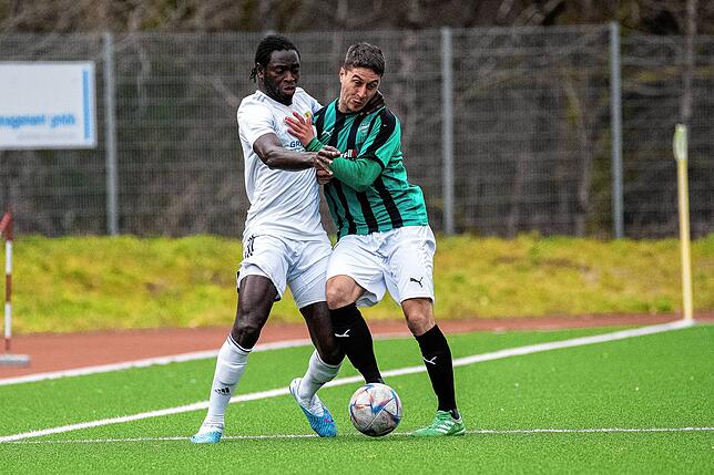 Bild 35: 1:1 im Hochrhein-Derby zwischen dem FC Zell und dem SV 08 Laufenburg &ndash; und wir haben Bilder!