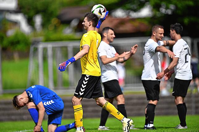 Bild 25: SG FC Wehr/Brennet besiegt die SF Schliengen mit 6:0 – und wir haben Bilder!