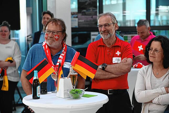 Bild 15: Deutschland – Schweiz: Die schönsten Bilder vom Public Viewing in Tiengen