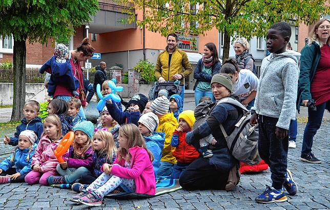 Bild 16: Spaß steht im Vordergrund bei der Kindermeile. Wir haben die schönsten Bilder von Freitag – Teil 3