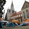 Das Klimacamp von Fridays for Future beim Konstanzer Münster. Seit einer Woche zelten Aktivisten hier für den Klimaschutz.
