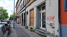 Das Haus in der Markgrafenstraße steht seit Jahren leer und verfällt zusehends. Nun sollte es eigentlich am Donnerstag, 15. August, den ...