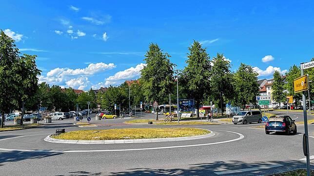 Im Zuge der Döbele-Bebauung soll statt des Kreisverkehrs eine Ampel den Verkehr regeln. Bei der Freien Grünen Liste regt sich Widerstand.