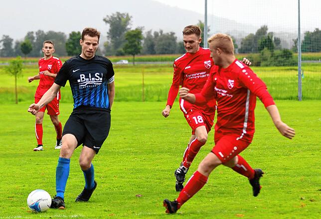 Bild 20: Die besten Bilder der Kreisliga-A-Partie zwischen der SG Stahringen/Espasingen und der SV Emmingen-Liptingen