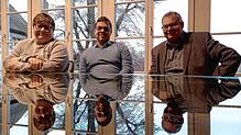 Stadtkämmerin Bettina Huber, ihr Stellvertreter Fabio Jenisch (Mitte) und Bürgermeister Alexander Guhl am Besprechungstisch im Rathaus. ...