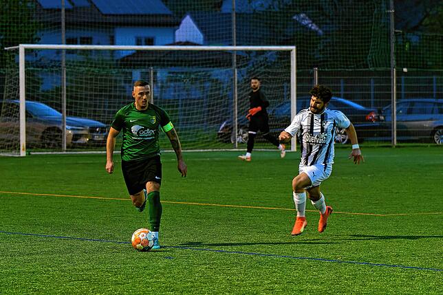 Bild 8: SV Herten erreicht ein 2:2 gegen den FC Wittlingen &ndash; wir haben Bilder!