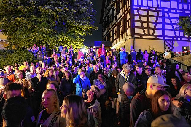 Der besondere Charme der Kulturnacht ist das fröhliche Feiern im Freien – aber hier sind die Prognosen für Samstag eher schlecht.