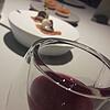 Apero: Vorne: Rotkohl – spritzige Limonade von Rotkohl und Ingwer verfeinert mit Himbeeressig.Mitte: Pulpo – Hühnerhautchips mit Pulpo, ...