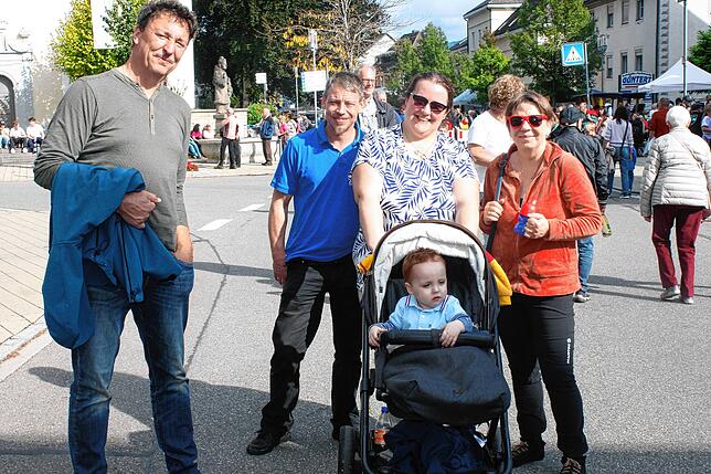 Bild 12: Der Stühlinger Herbst lockte wieder Massen an