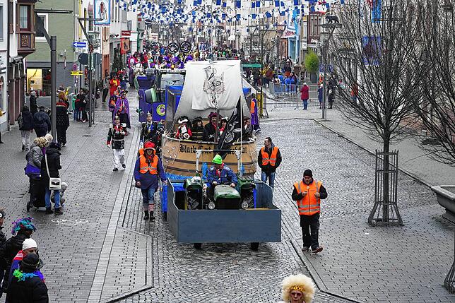 Bild 46: Bilder-Story: So ist die Katzenmusik am Fasnet-Montag in die Stadt einmarschiert