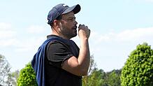 Trainer Ertan Tasdemirci musste sich ansehen, wie &bdquo;sein&ldquo; VfR Stockach eine Chance nach der anderen versemmelte und der SC ...