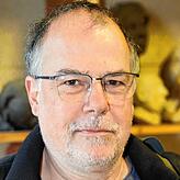 „Wir könnten hier sogar die ganze Schule unterbringen und brauchen den Hafner wahrscheinlich gar nicht mehr“, sagt Jürgen Staud.