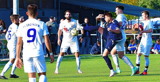 Bild 11: FC Erzingen schießt sich mit einem 4:0 beim VfB Waldshut aus der Krise &ndash; und wir haben die Bilder!