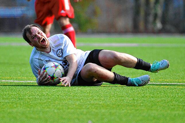Bild 8: Der FC 08 Bad Säckingen siegt gegen FC Dachsberg mit 3:0 &ndash; und wir haben die Bilder!