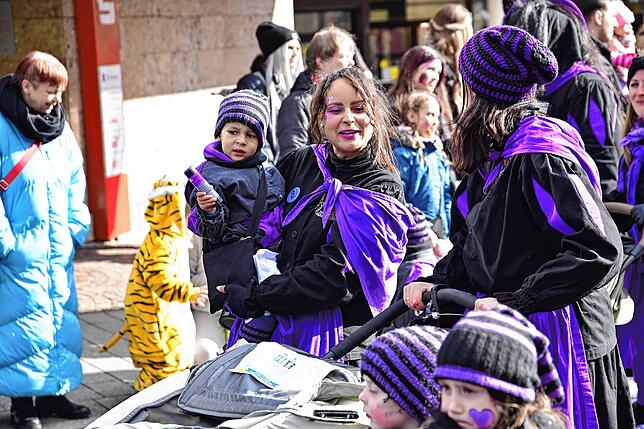 Bild 6: St. Georgen feiert Fasnacht: Kinderumzug mit Elfen, Piraten & Schneemännern – die besten Fotos!