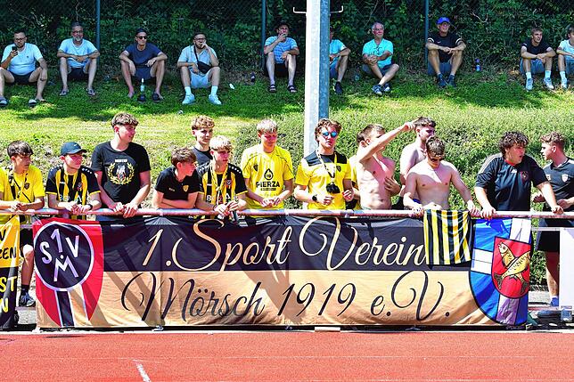 Bild 40: SV 08 Laufenburg steigt nach 2:1 gegen 1. SV Mörsch in die Verbandsliga auf – wir haben Fotos! (I)