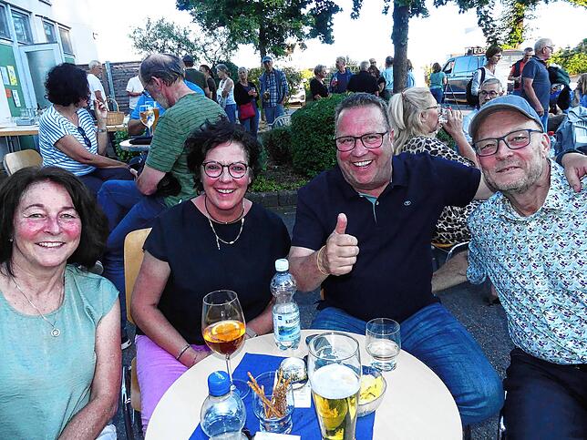Bild 5: Musik und Kino beim Open Air in Bermatingen