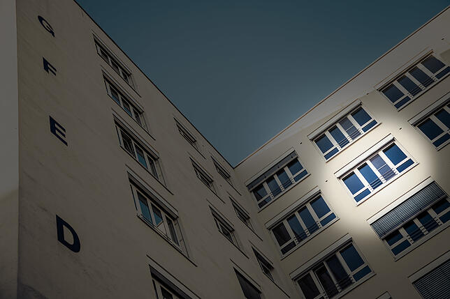 Das Fenster jenes Zimmers, in dem sich das tragische Unglück ereignete.