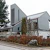 Die evangelische Auferstehungskirche in Litzelstetten: Hier hat ein inzwischen 49-Jähriger vor rund einem Jahr während eines ...