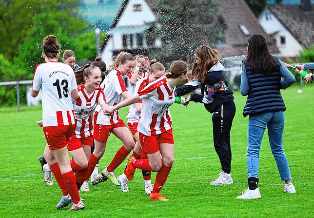 Bild 15: Die besten Bilder vom Finale der B-Juniorinnen zwischen Deggenhausertal und Konstanz-Wollmatingen