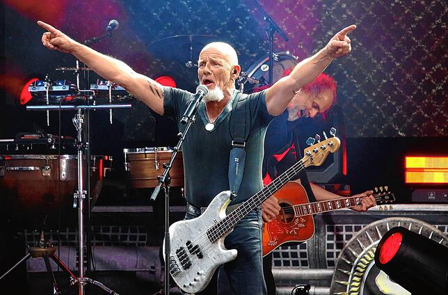 Bild 13: Santiano rocken auf dem Schlossplatz (Teil 2)