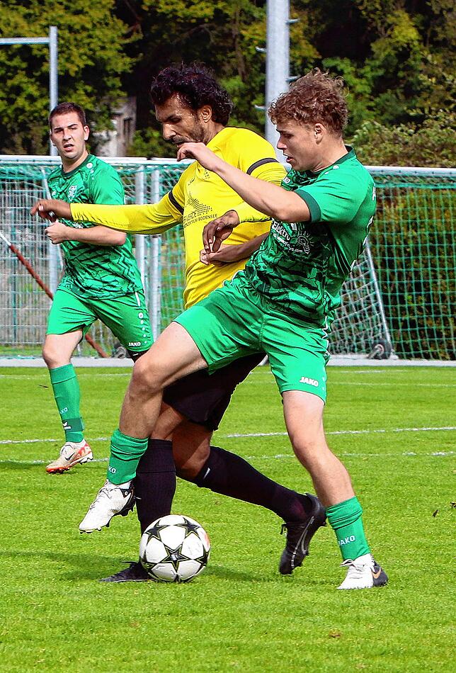 Bild 40: TSV Aach-Linz besiegt im Spitzenspiel den FC Öhningen-Gaienhofen mit 2:1. Die besten Bilder!