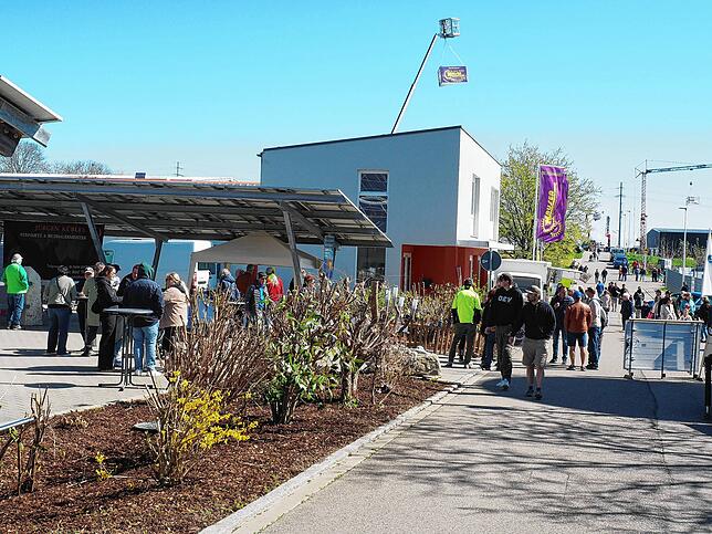 Bild 21: Frühjahrsmesse in Jestetten: Die besten Bilder von einem sonnigen Frühlingssonntag