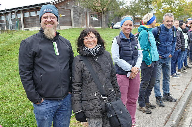 Bild 47: Tausende bejubeln beim Umzug des Kreiserntedankfestes die Leistung der Jugendlichen