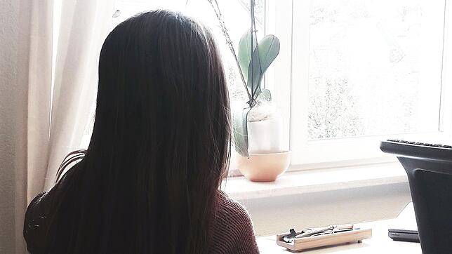 Jennifer (Name von der Redaktion geändert) ist elf Jahre alt. Sie spricht darüber, wie es sich anfühlt, wenn ein Elternteil psychisch ...
