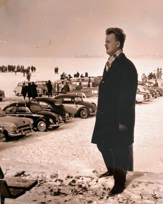 Bild 3: Diese Foto-Schätze von der Seegfrörne 1963 schlummern in Familienalben
