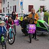 Blick in die Bergstraße, die am 21. September auf einer Teilstrecke eine Fufabuca-Straße ohne Autos wird. Darüber freuen sich diese ...