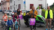 Blick in die Bergstraße, die am 21. September auf einer Teilstrecke eine Fufabuca-Straße ohne Autos wird. Darüber freuen sich diese ...