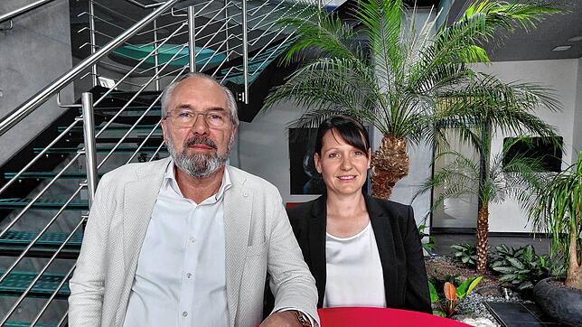 Heinz Roth und seine Tochter Daniela haben gemeinsam die Quantus Informatics AG mit Sitz im Gewerbegebiet Blumhof gegründet.