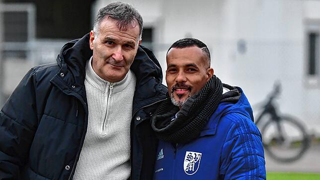 Verlängert: Fabio Ferrari (links) und Carlos Santos, die im Sommer vom SV Blau-Weiß Murg gekommen sind, werden auch in der kommenden ...