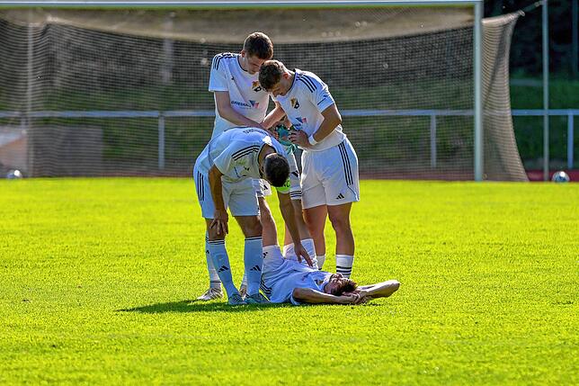 Bild 8: SV 08 Laufenburg besiegt den VfR Bad Bellingen mit 2:1 und wird  Vizemeister – wir haben Fotos!
