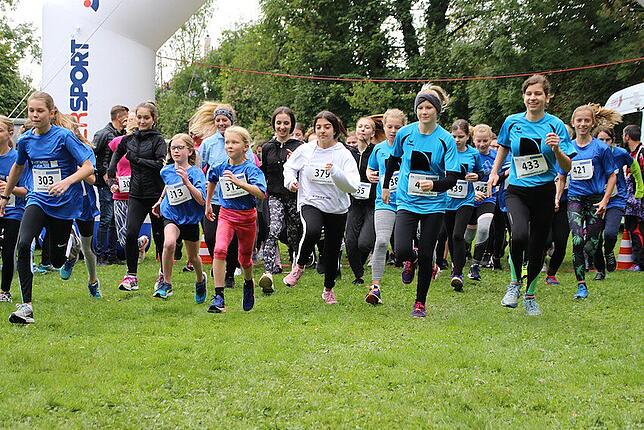 Bild 10: Bilder zum Kinderlauf des Gehrenberglaufs in Markdorf