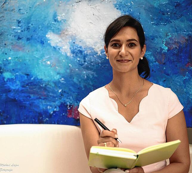 Die Herrischrieder Autorin Sandhya Hasswani hat die Aufgaben von Burgschreiber-Initiatorin Petra Gabriel übernommen.