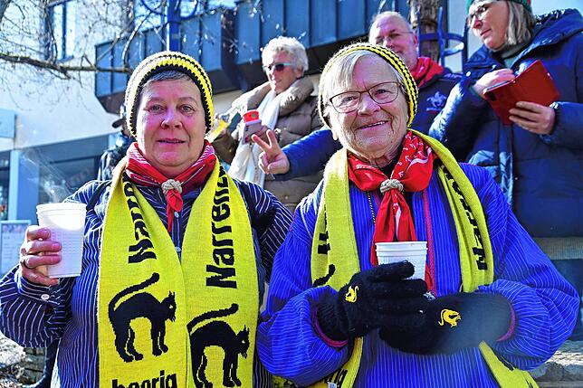 Bild 6: So laufen sich die Narren für den Umzug in Bad Dürrheim warm