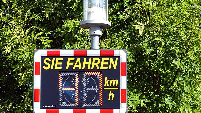 Drei Tafeln wie jene im Bild will die Stadtverwaltung an stationären Punkten in Bräunlingen aufstellen. Darunter etwa auch an der ...